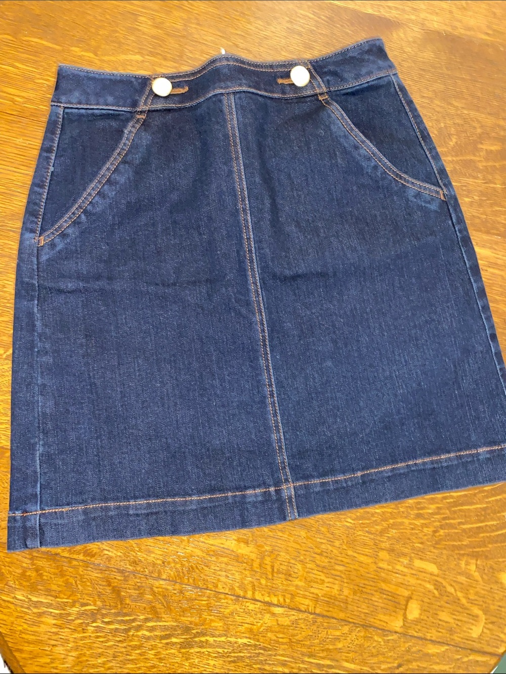 LOFT Women's Dark Blue Denim Skirt with Back Zip Size 0